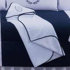 TOALHA COM CAPUZ BORDADA - REALEZA MARINHO