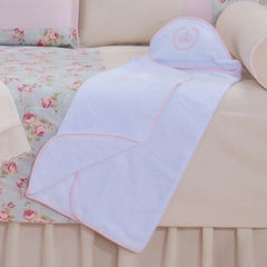 TOALHA COM CAPUZ BORDADA - URSA REALEZA FLORAL