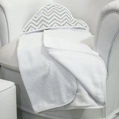 TOALHA COM CAPUZ ESTAMPADA - CHEVRON