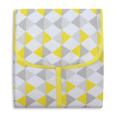 TROCADOR PORTÁTIL C/ BOLSOS - LOSANGO AMARELO