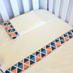 JOGO DE LENÇOL MINI BERÇO 03 PÇS - LOSANGO MARINHO COM LARANJA