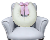 ALMOFADA DE AMAMENTAÇÃO LAÇO - PALHA COM ROSA