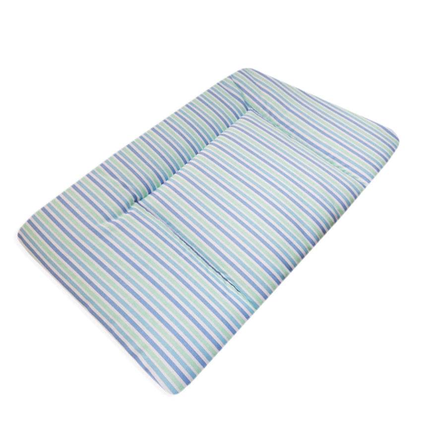 COLCHONETE PORTÁTIL C/ MOSQUETEIRO - LISTRADO AZUL COM VERDE