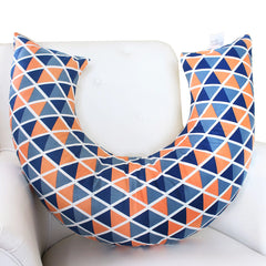 ALMOFADA DE AMAMENTAÇÃO - LOSANGO MARINHO COM LARANJA