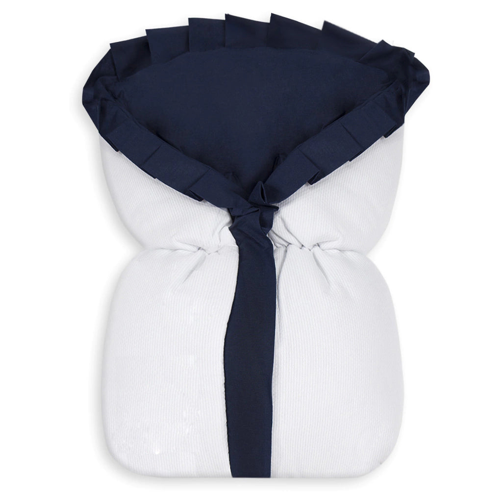 SACO DE BEBÊ - BRANCO BABADO MARINHO