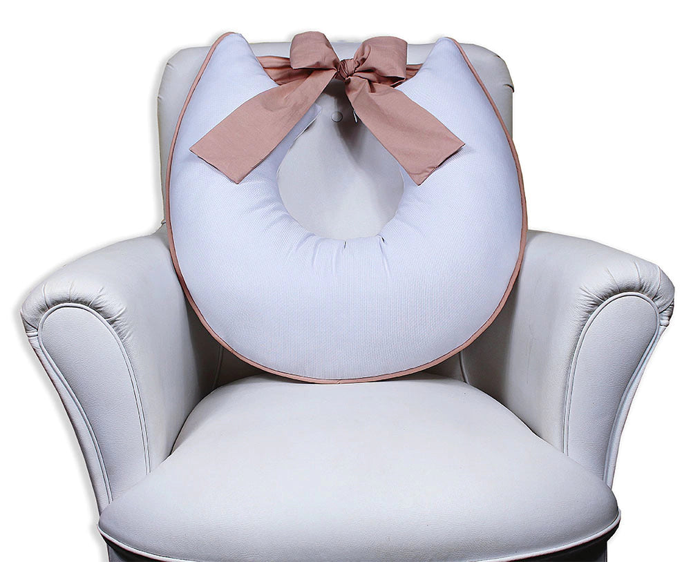 ALMOFADA DE AMAMENTAÇÃO LAÇO - BRANCO COM NUDE