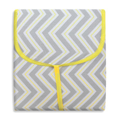 TROCADOR PORTÁTIL C/ BOLSOS - CHEVRON AMARELO
