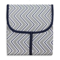 TROCADOR PORTÁTIL C/ BOLSOS - CHEVRON MARINHO