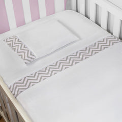 JOGO DE LENÇOL MINI BERÇO 03 PÇS - CHEVRON ROSA