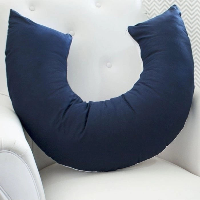 ALMOFADA DE AMAMENTAÇÃO - MARINHO COM BRANCO