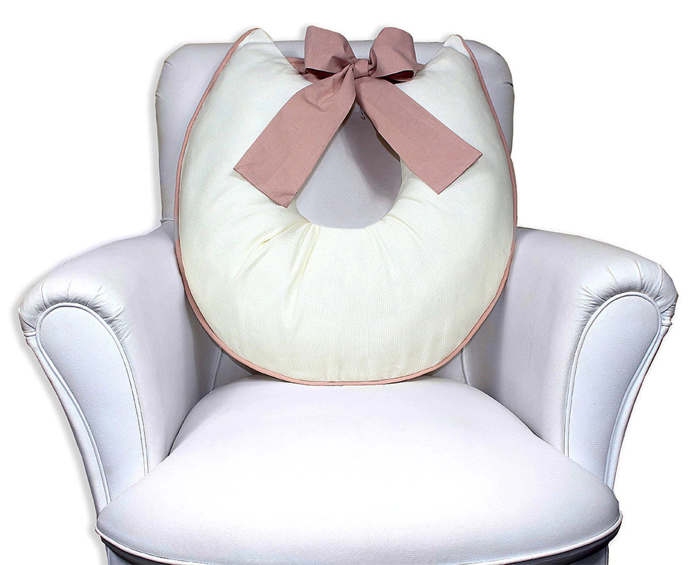 ALMOFADA DE AMAMENTAÇÃO LAÇO - PALHA COM NUDE